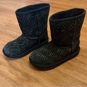 Kid UGG Black Boots with Colorful Logo Pattern